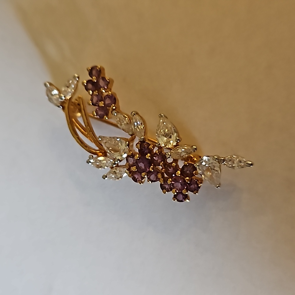 Flower Brooch Pin Bouquet Purple Clear CZ Crystals Prong Set Open Back Floral
